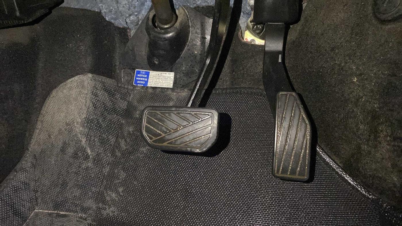 2018 Maruti IGNIS ZETA 1.2 AMT, Petrol, Automatic, 49,117 km, Pedals