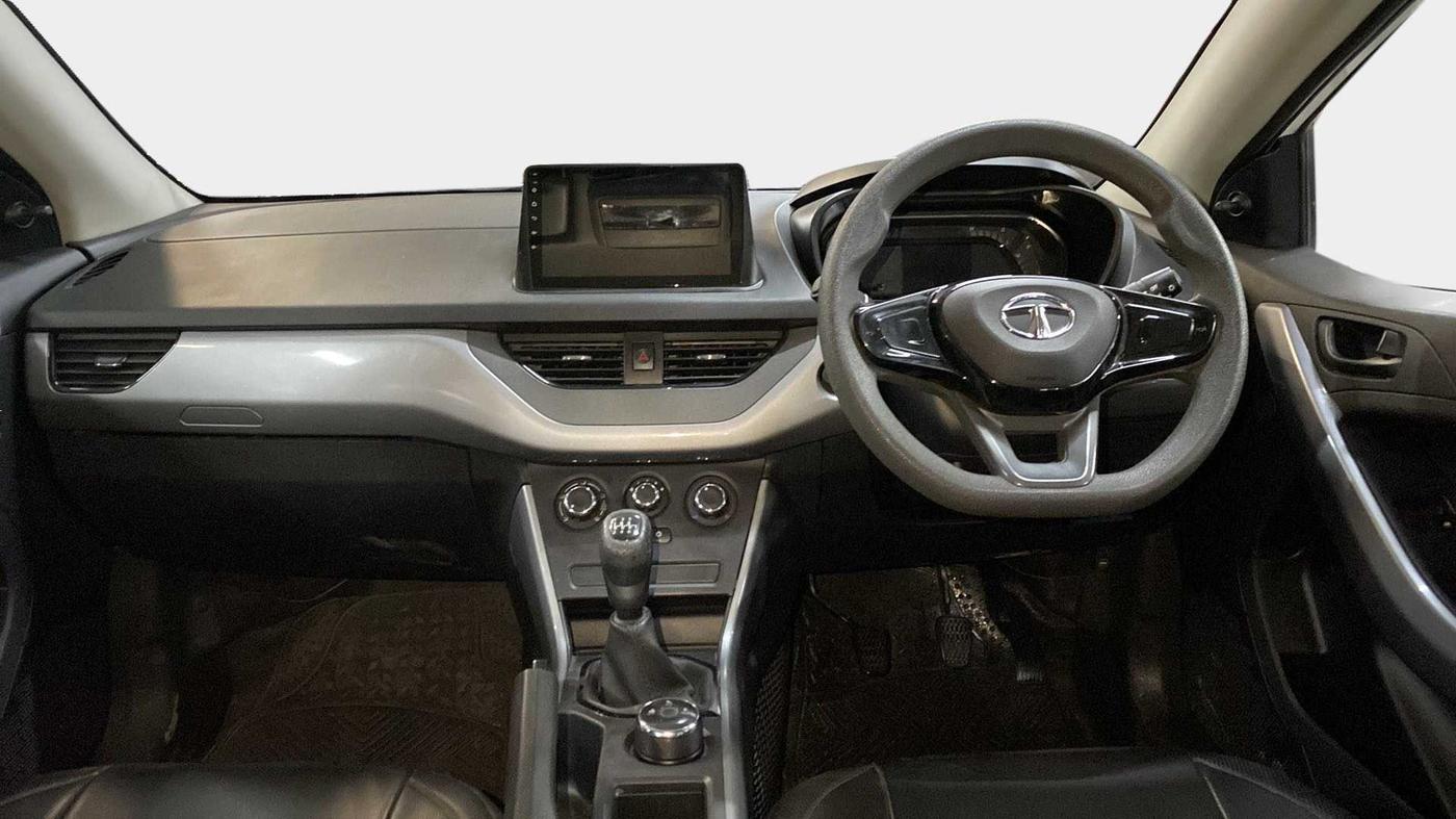 2020 Tata NEXON XE PETROL, Petrol, Manual, 61,254 km, Dashboard