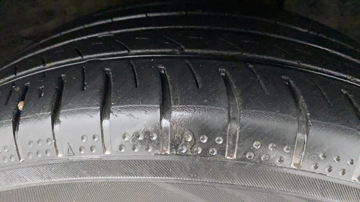 2019 Hyundai VENUE SX PLUS 1.0 TURBO DCT, Petrol, Automatic, 58,696 km, Right Front Tyre Tread
