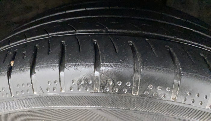 2019 Hyundai VENUE SX PLUS 1.0 TURBO DCT, Petrol, Automatic, 58,696 km, Right Front Tyre Tread