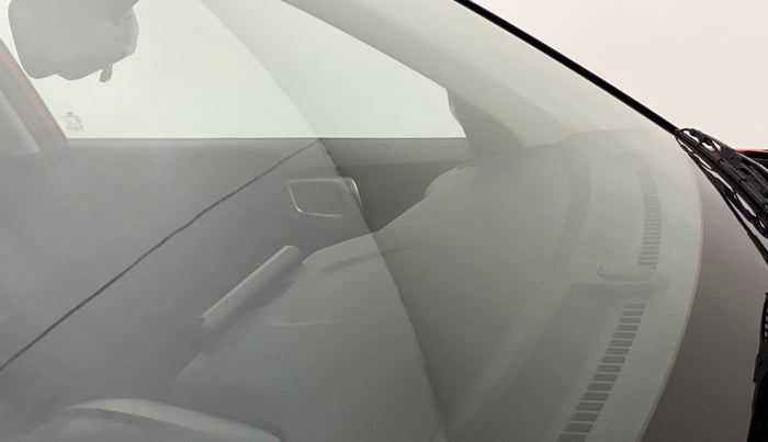 2019 Hyundai VENUE SX PLUS 1.0 TURBO DCT, Petrol, Automatic, 58,696 km, Front windshield - Minor spot on windshield