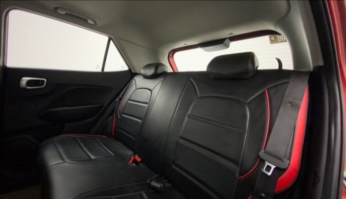 2019 Hyundai VENUE SX PLUS 1.0 TURBO DCT, Petrol, Automatic, 58,696 km, Right Side Rear Door Cabin
