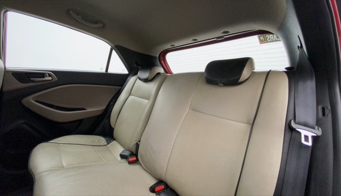 2015 Hyundai Elite i20 ASTA 1.2, Petrol, Manual, 53,736 km, Right Side Rear Door Cabin
