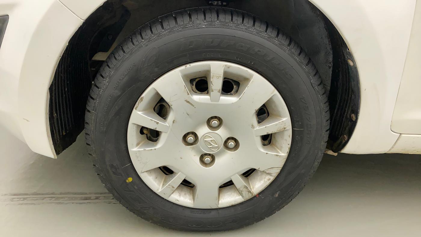2012 Hyundai i20 MAGNA 1.2, Petrol, Manual, 88,071 km, Left Front Wheel