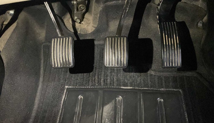 2019 Hyundai NEW SANTRO MAGNA, Petrol, Manual, 19,046 km, Pedals