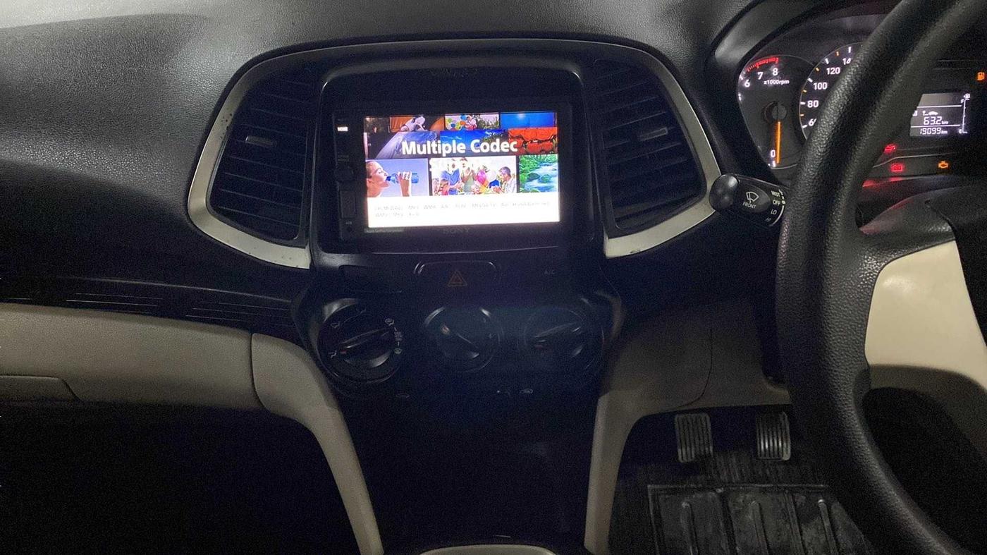 2019 Hyundai NEW SANTRO MAGNA, Petrol, Manual, 19,046 km, Infotainment System