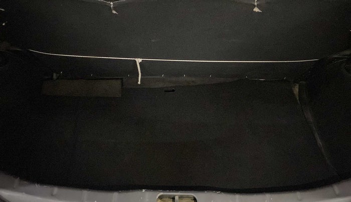 2019 Hyundai NEW SANTRO MAGNA, Petrol, Manual, 19,046 km, Boot Inside