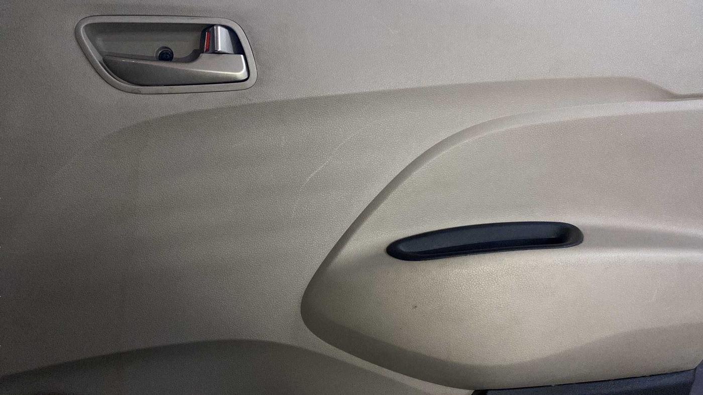 2019 Hyundai NEW SANTRO MAGNA, Petrol, Manual, 19,046 km, Driver Side Door Panels Control