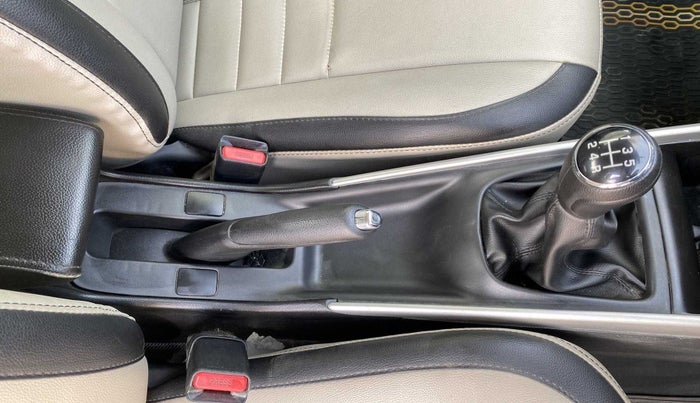 2018 Maruti Baleno ALPHA PETROL 1.2, Petrol, Manual, 60,441 km, Gear Lever