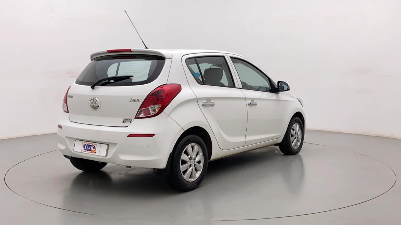 2014 Hyundai i20 ASTA 1.2, Petrol, Manual, 38,308 km, Right Back Diagonal
