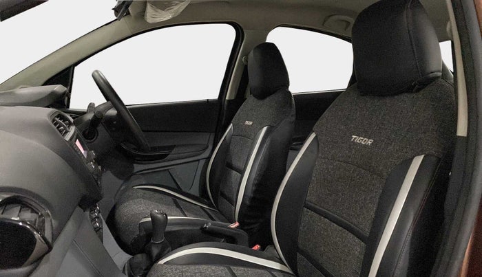 2018 Tata TIGOR XT PETROL, Petrol, Manual, 54,479 km, Right Side Front Door Cabin