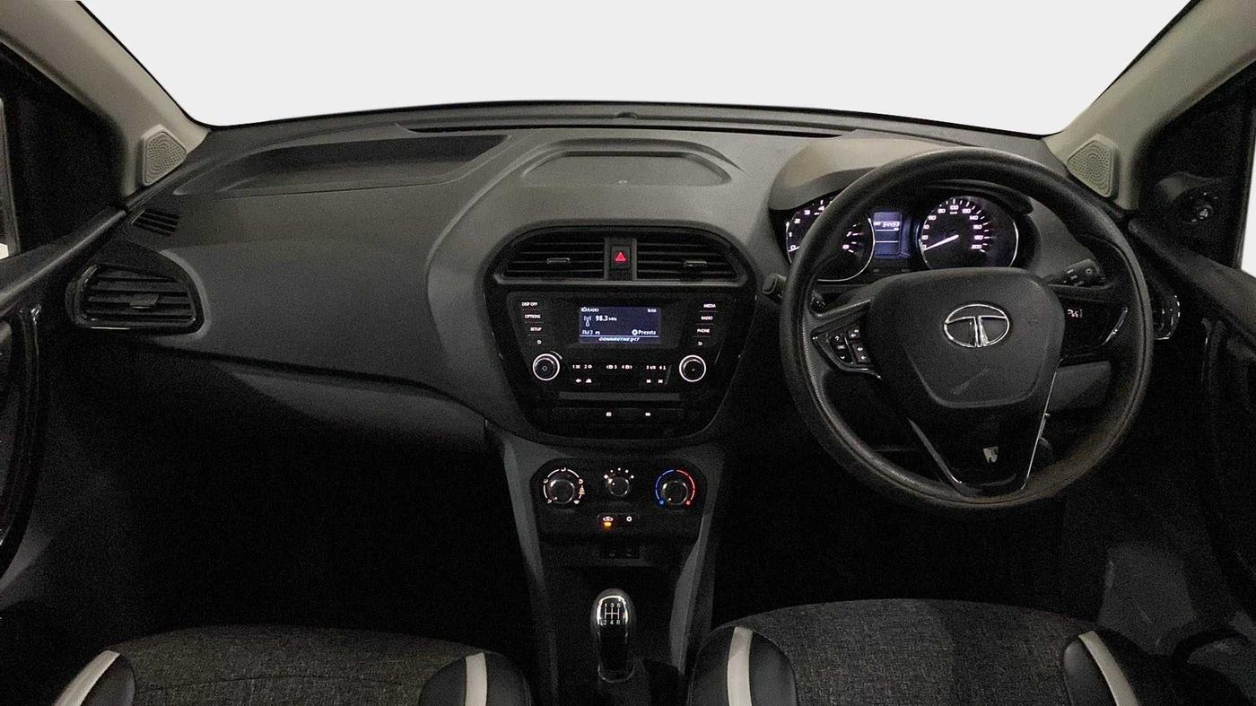 2018 Tata TIGOR XT PETROL, Petrol, Manual, 54,479 km, Dashboard