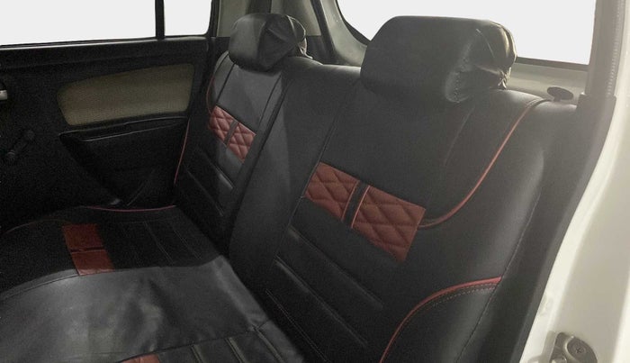 2017 Maruti Wagon R 1.0 LXI CNG, CNG, Manual, 61,093 km, Right Side Rear Door Cabin