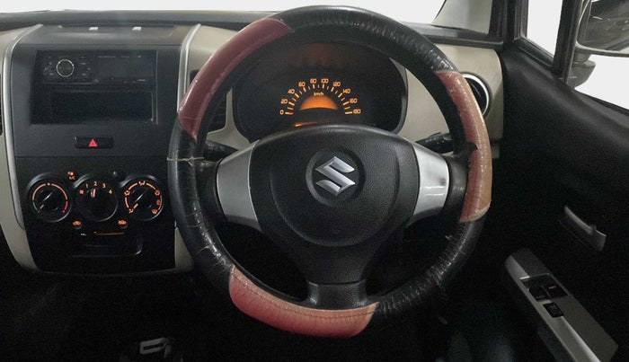 2017 Maruti Wagon R 1.0 LXI CNG, CNG, Manual, 61,093 km, Steering Wheel Close Up