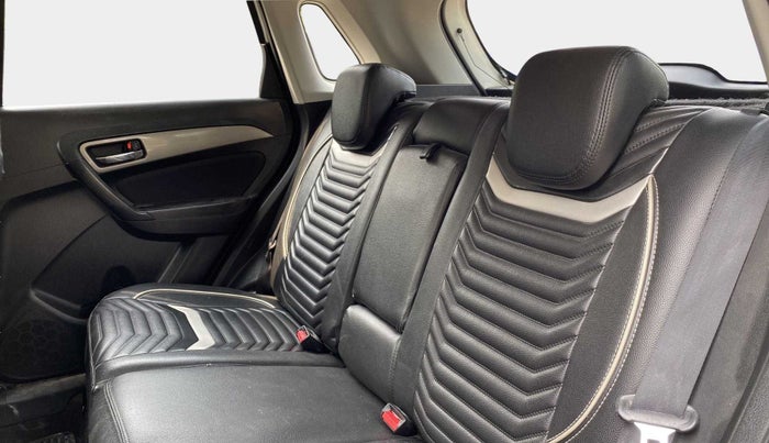 2018 Maruti Vitara Brezza ZDI, Diesel, Manual, 94,565 km, Right Side Rear Door Cabin