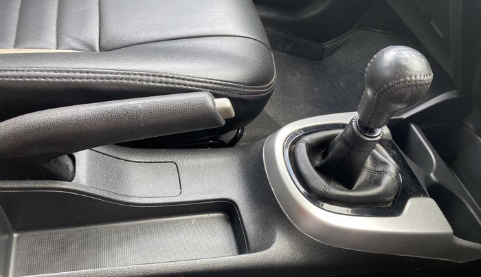 2015 Honda Jazz 1.2L I-VTEC V, Petrol, Manual, 27,838 km, Gear Lever