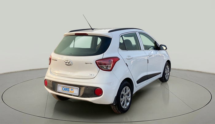 2018 Hyundai Grand i10 SPORTZ (O) 1.2 KAPPA VTVT, Petrol, Manual, 56,487 km, Right Back Diagonal