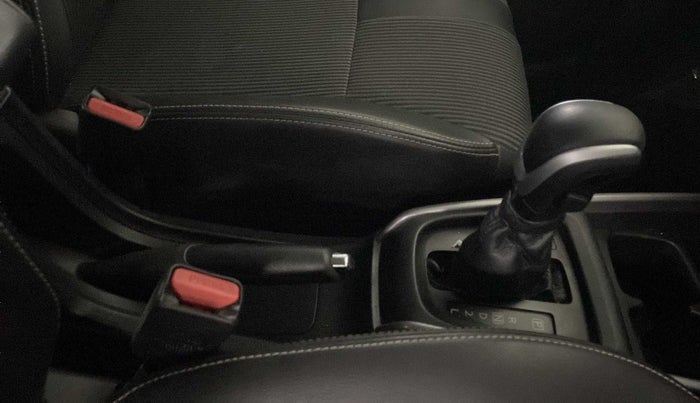 2020 Maruti XL6 ZETA AT, Petrol, Automatic, 47,191 km, Gear Lever