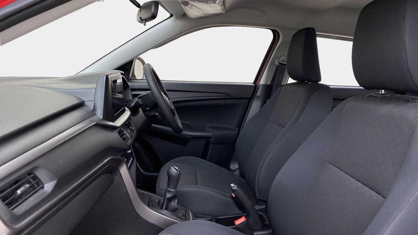 2023 Maruti BREZZA VXI SMART HYBRID, Petrol, Manual, 4,486 km, Right Side Front Door Cabin