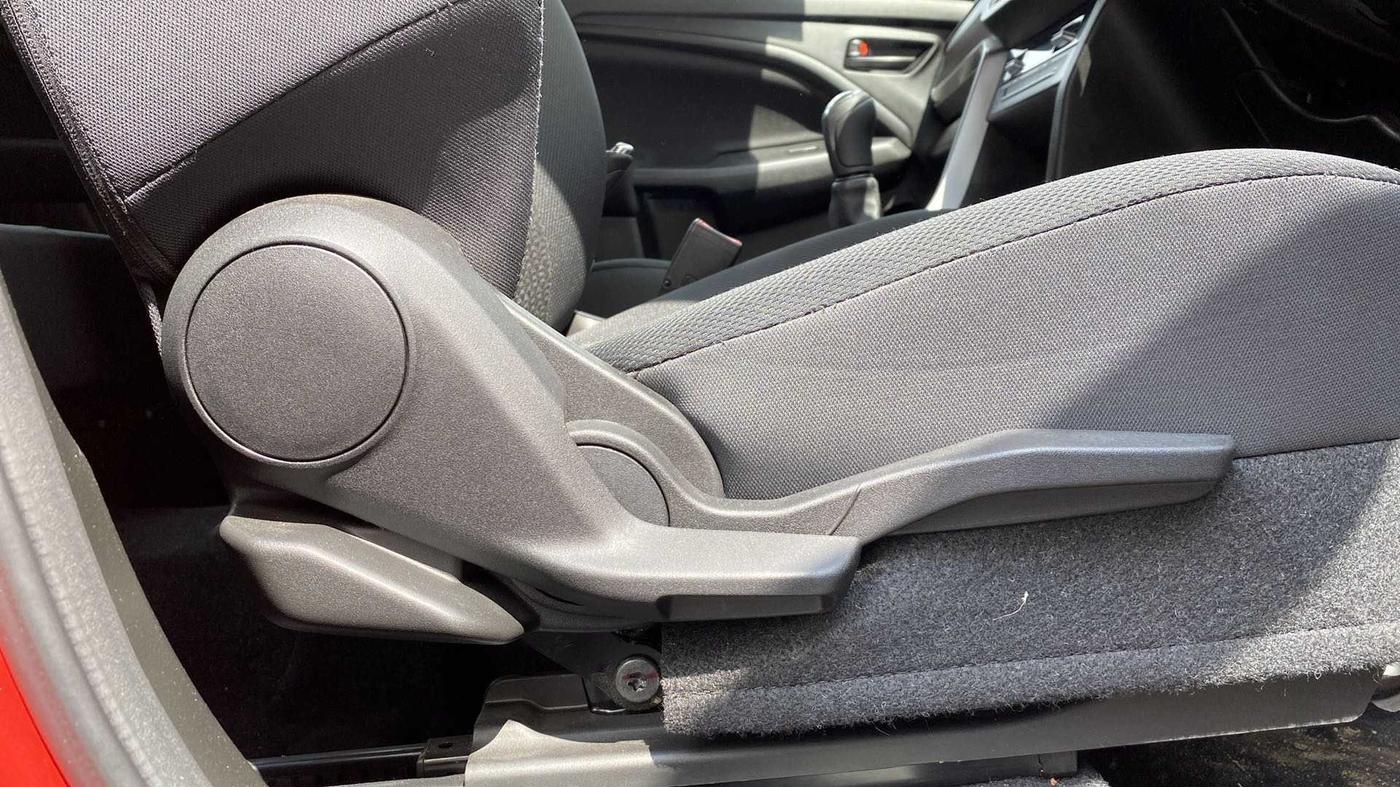 2023 Maruti BREZZA VXI SMART HYBRID, Petrol, Manual, 4,486 km, Driver Side Adjustment Panel