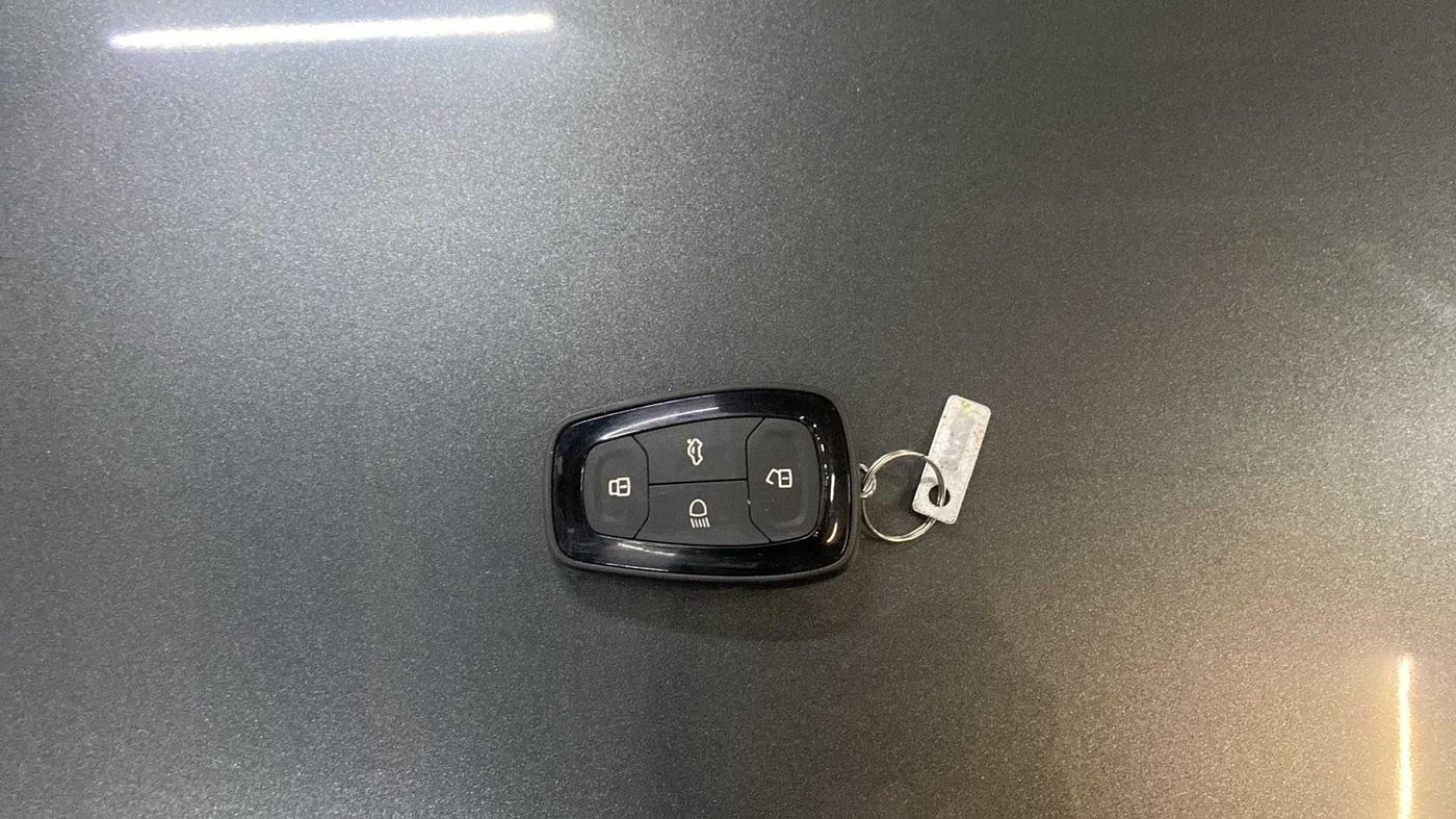 2022 Tata ALTROZ XZA PLUS, Petrol, Automatic, 6,073 km, Key Close Up