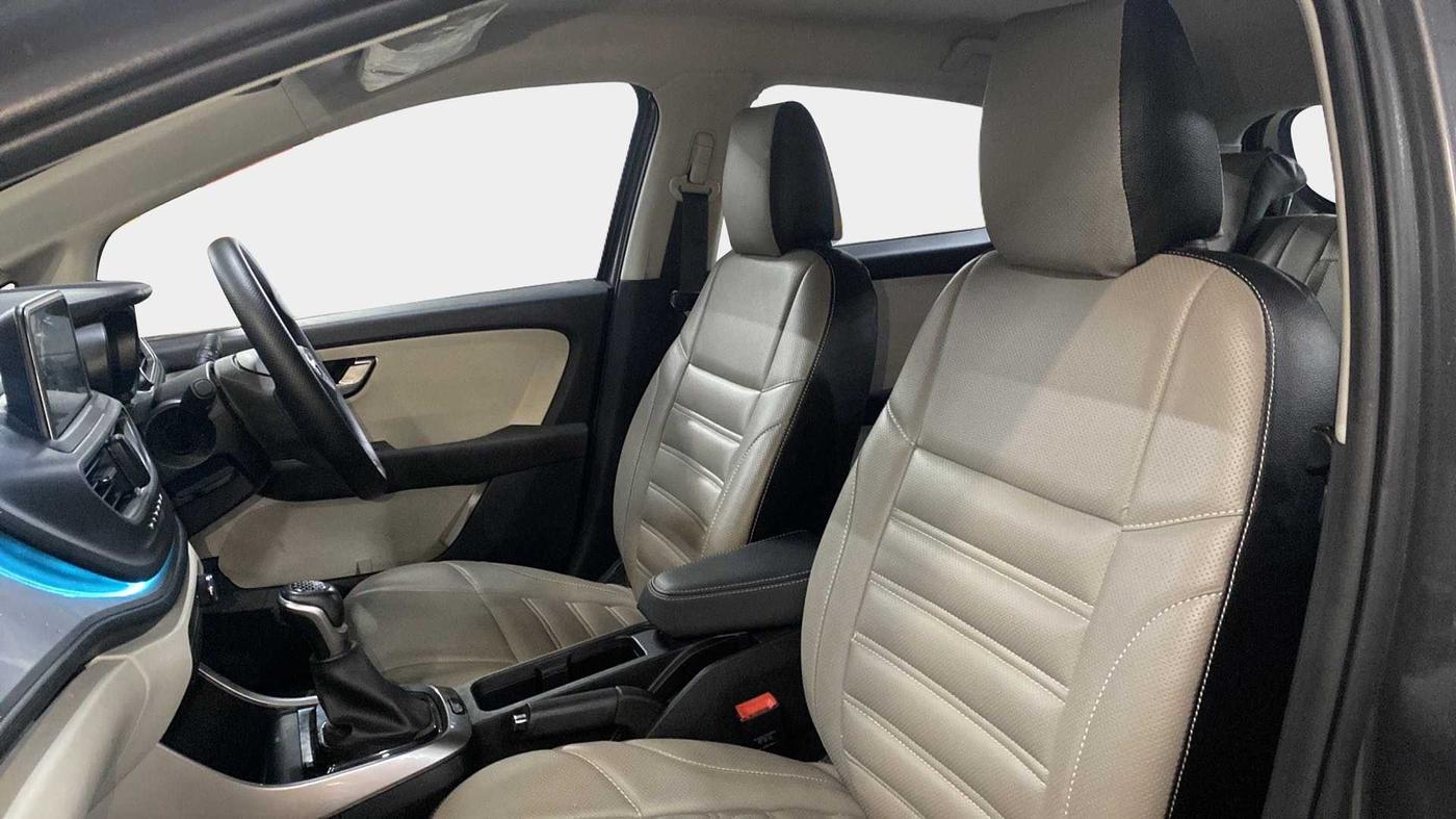 2022 Tata ALTROZ XZA PLUS, Petrol, Automatic, 6,073 km, Right Side Front Door Cabin