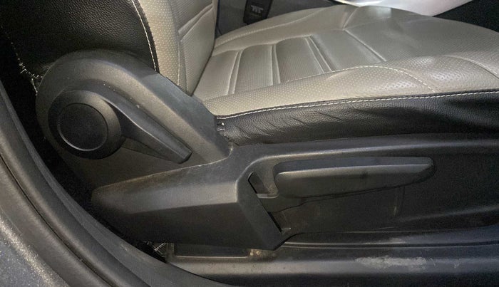 2022 Tata ALTROZ XZA PLUS, Petrol, Automatic, 6,073 km, Driver Side Adjustment Panel