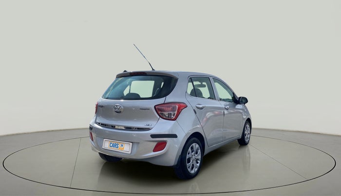2016 Hyundai Grand i10 MAGNA 1.2 KAPPA VTVT, Petrol, Manual, 81,888 km, Right Back Diagonal