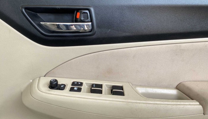 2022 Maruti Dzire VXI, Petrol, Manual, 17,639 km, Driver Side Door Panels Control