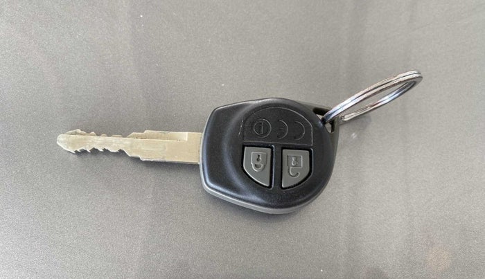 2022 Maruti Dzire VXI, Petrol, Manual, 17,639 km, Key Close Up