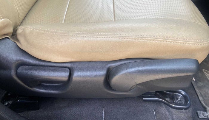 2019 Honda Jazz 1.2L I-VTEC VX, Petrol, Manual, 24,680 km, Driver Side Adjustment Panel