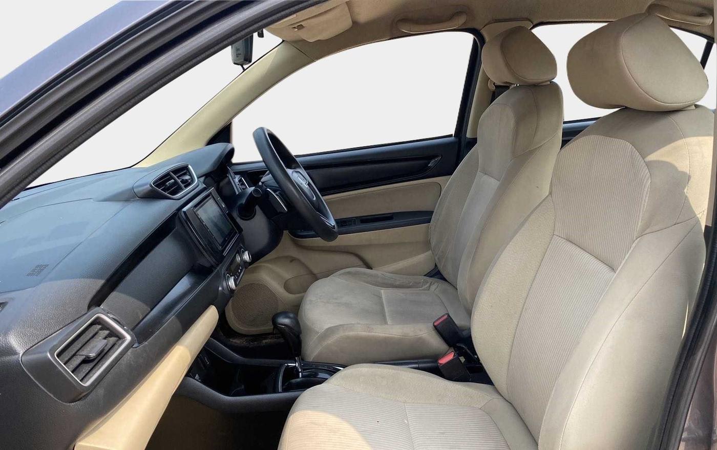 2018 Honda Amaze 1.2L I-VTEC V CVT, Petrol, Automatic, 57,128 km, Right Side Front Door Cabin