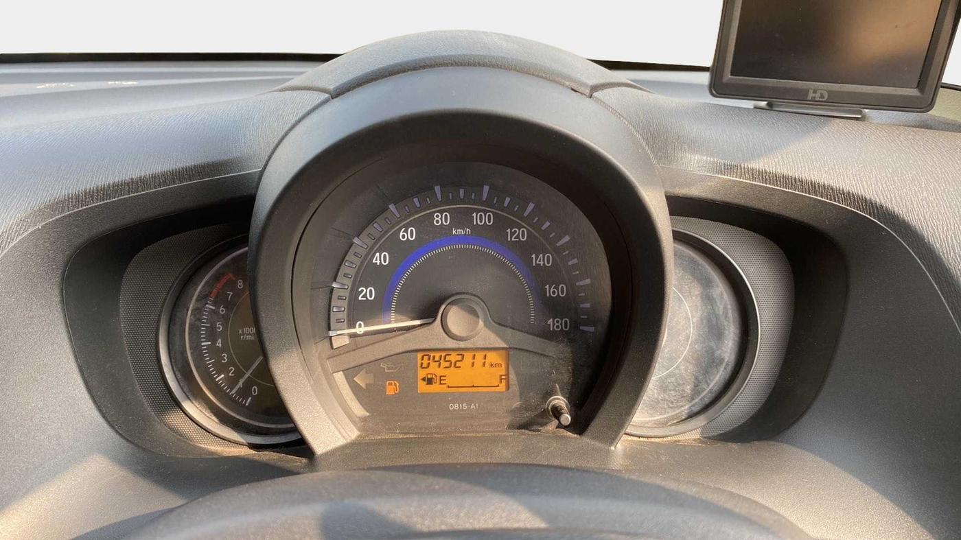 2015 Honda Amaze 1.2L I-VTEC VX (O), Petrol, Manual, 45,190 km, Odometer Image