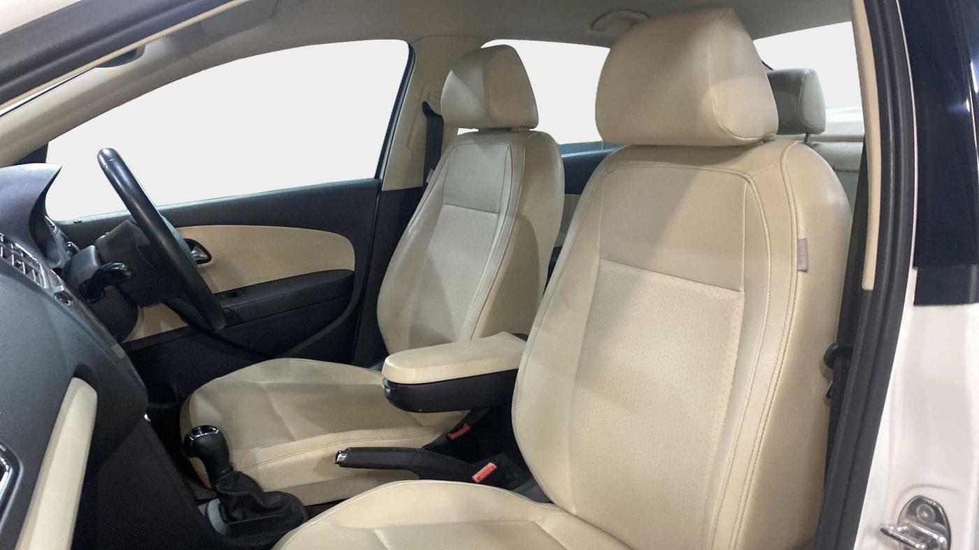 2021 Skoda Rapid STYLE AT TSI, Petrol, Automatic, 40,730 km, Right Side Front Door Cabin
