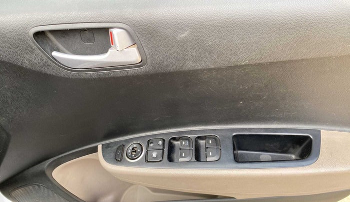 2017 Hyundai Grand i10 SPORTZ (O) AT 1.2 KAPPA VTVT, Petrol, Automatic, 20,854 km, Driver Side Door Panels Control