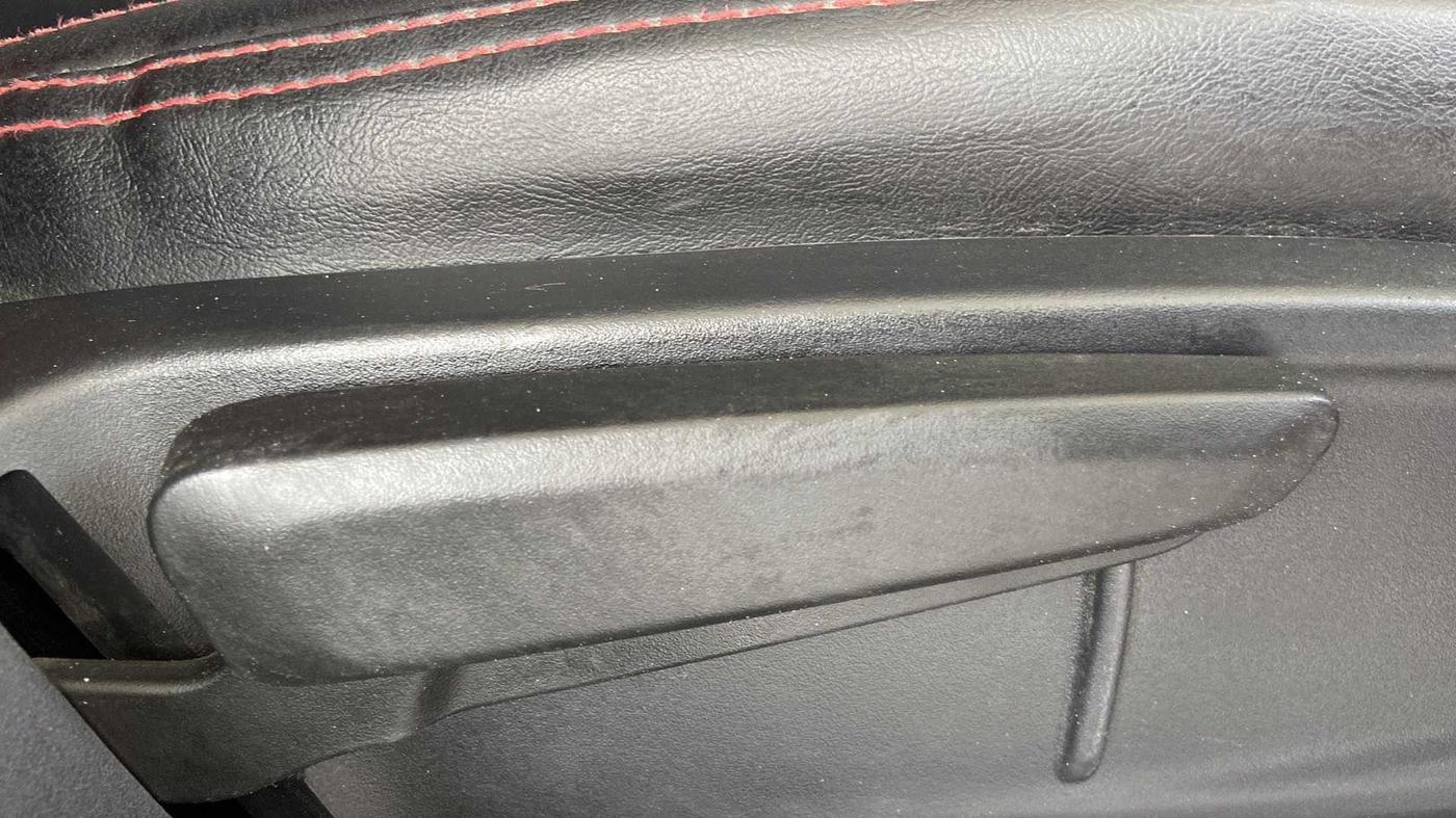 2021 Tata ALTROZ XZ PETROL, Petrol, Manual, 24,176 km, Driver Side Adjustment Panel