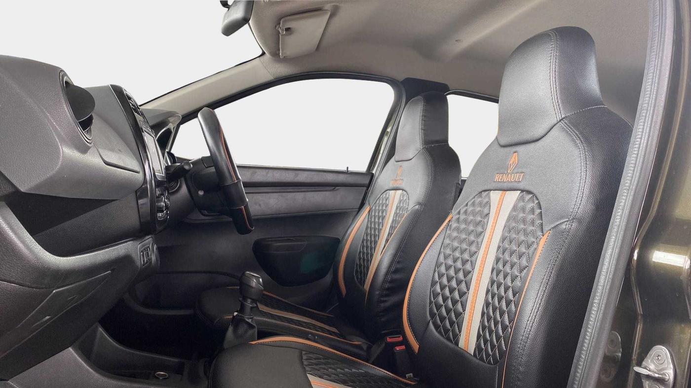 2018 Renault Kwid RXT 1.0 (O), Petrol, Manual, 54,323 km, Right Side Front Door Cabin