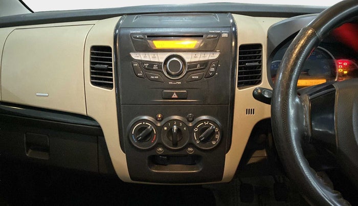2017 Maruti Wagon R 1.0 VXI, CNG, Manual, 75,331 km, Infotainment System