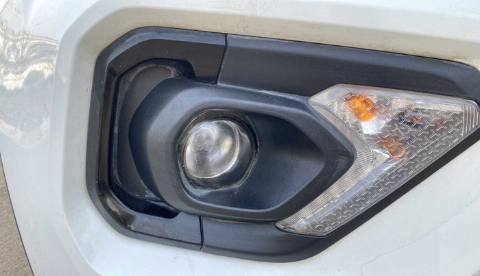 2021 Tata NEXON XE PETROL, Petrol, Manual, 14,701 km, Right fog light - Not working