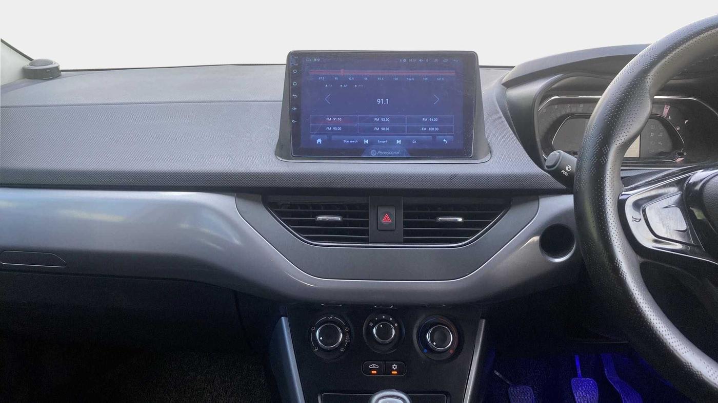 2021 Tata NEXON XE PETROL, Petrol, Manual, 14,701 km, Air Conditioner