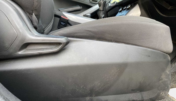 2021 Tata NEXON XE PETROL, Petrol, Manual, 14,701 km, Driver Side Adjustment Panel