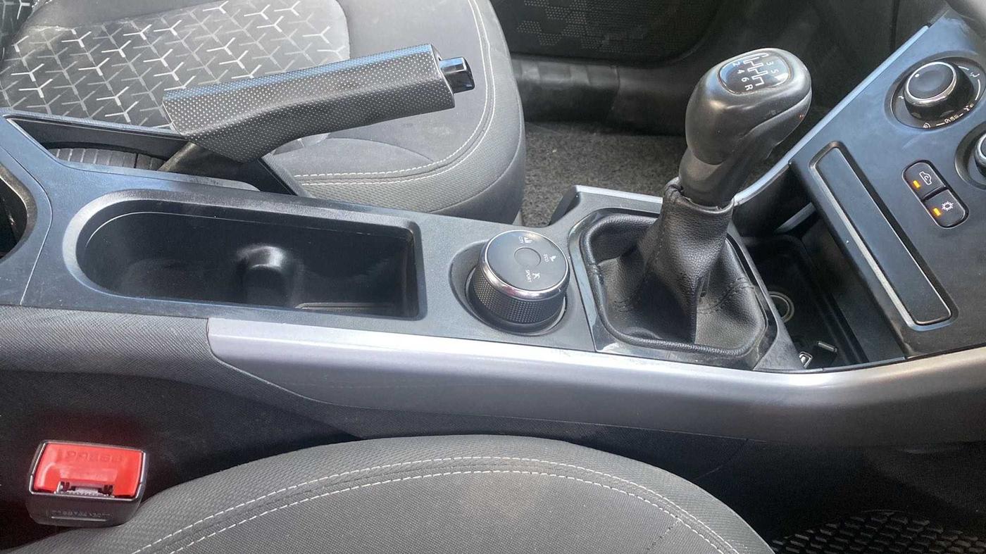 2021 Tata NEXON XE PETROL, Petrol, Manual, 14,701 km, Gear Lever
