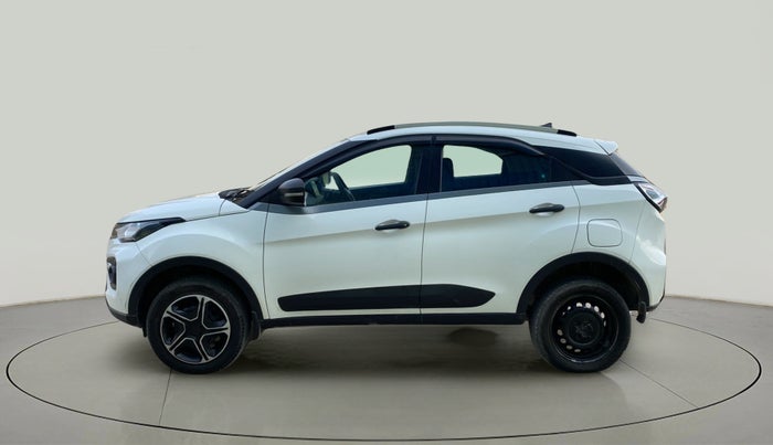 2021 Tata NEXON XE PETROL, Petrol, Manual, 14,701 km, Left Side