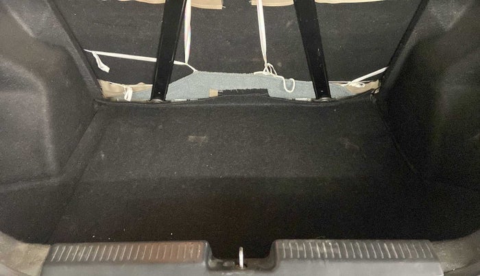 2018 Maruti Dzire VXI, Petrol, Manual, 42,083 km, Boot Inside