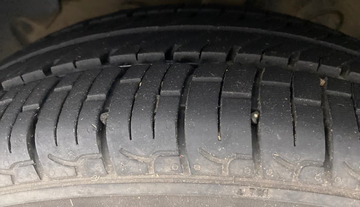 2020 Hyundai NEW SANTRO SPORTZ MT, Petrol, Manual, 31,576 km, Left Front Tyre Tread