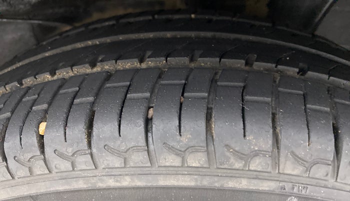 2020 Hyundai NEW SANTRO SPORTZ MT, Petrol, Manual, 31,576 km, Left Rear Tyre Tread