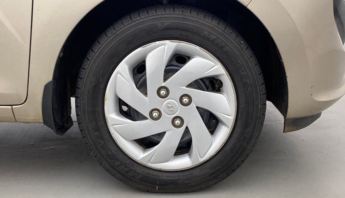 2020 Hyundai NEW SANTRO SPORTZ MT, Petrol, Manual, 31,576 km, Right Front Wheel