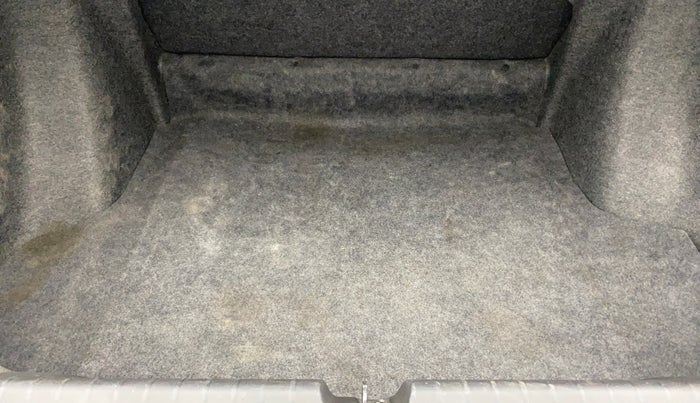 2017 Honda City 1.5L I-VTEC ZX CVT, Petrol, Automatic, 68,118 km, Boot Inside