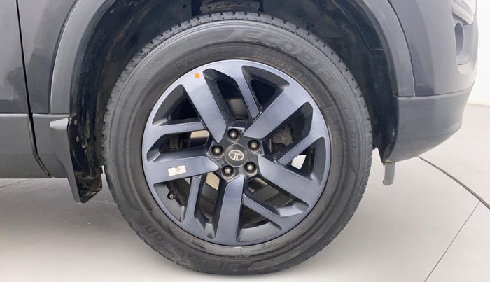 2021 Tata Harrier XZA PLUS 2.0L DARK EDITION, Diesel, Automatic, 54,180 km, Right Front Wheel