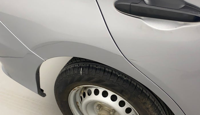 2020 Honda Amaze 1.2L I-VTEC E, Petrol, Manual, 43,110 km, Right quarter panel - Lining is missing